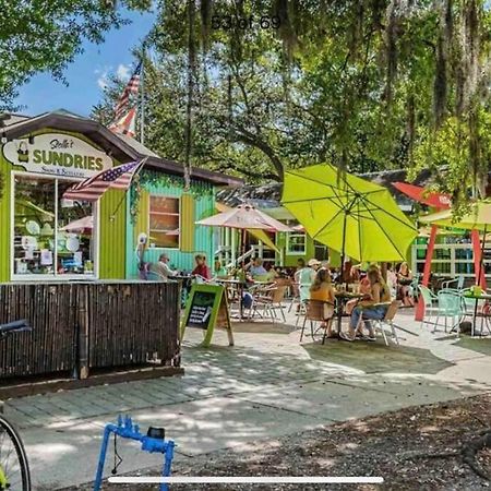 In The Center Of Gulfport, Min Away From The Beach! Αγία Πετρούπολη Εξωτερικό φωτογραφία