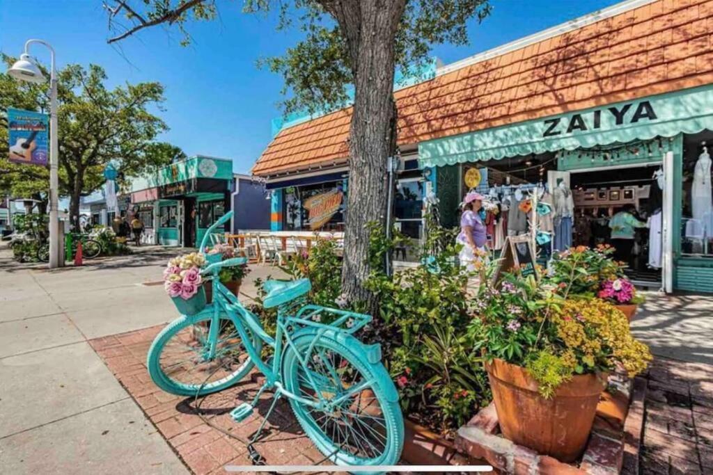 In The Center Of Gulfport, Min Away From The Beach! Αγία Πετρούπολη Εξωτερικό φωτογραφία